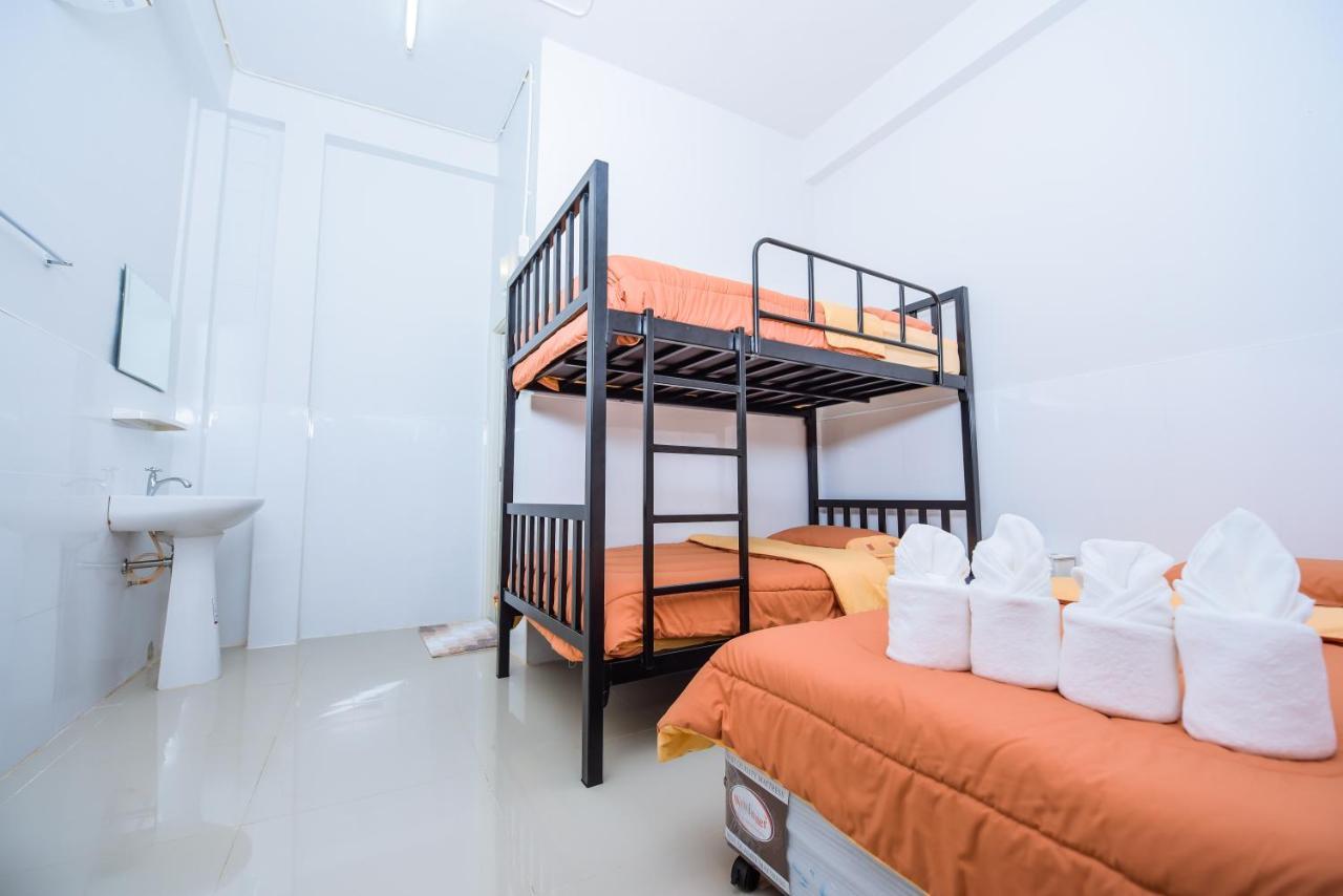 Nadpob Mansion Hotel Surat Thani Buitenkant foto